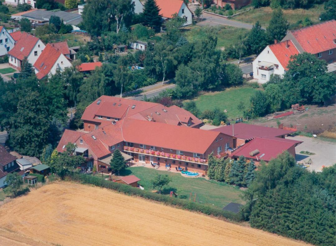 Ferienhof Meyer Landhotel Петерсхаген Экстерьер фото